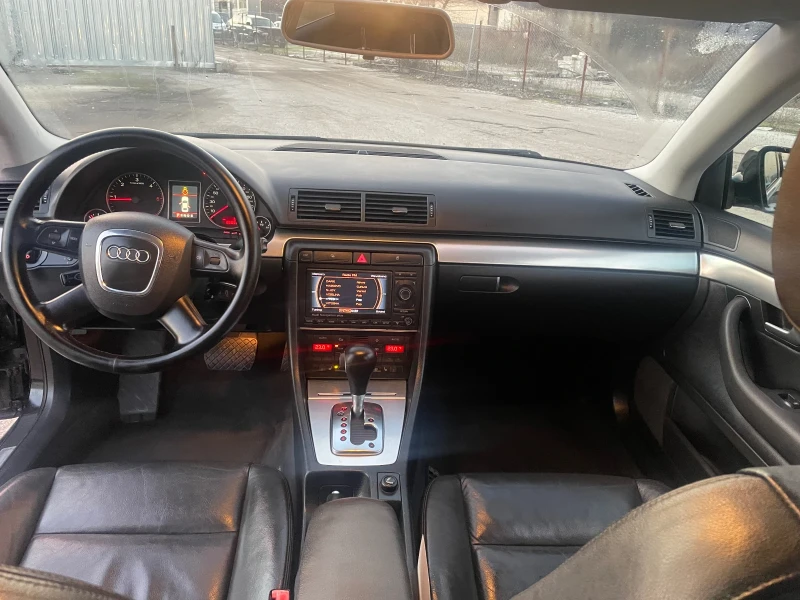 Audi A4, снимка 12 - Автомобили и джипове - 44628781