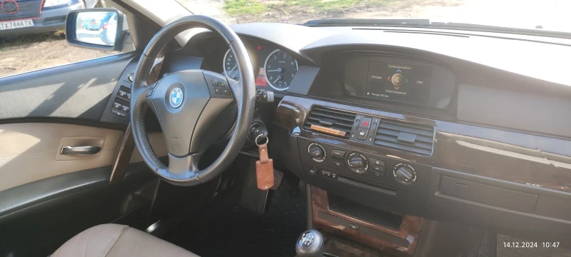 BMW 525 Е60, снимка 13 - Автомобили и джипове - 48344372