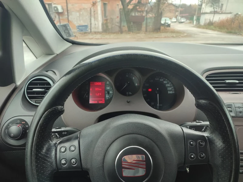 Seat Altea  Freetrack 2.0 TDI 170 к.с. 4х4, снимка 10 - Автомобили и джипове - 48371715