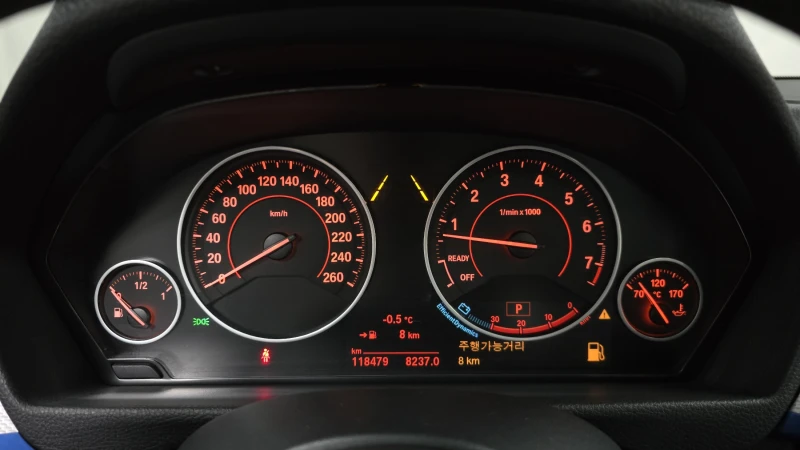 BMW 320 Vi(F3X) M Sport, снимка 8 - Автомобили и джипове - 48910557