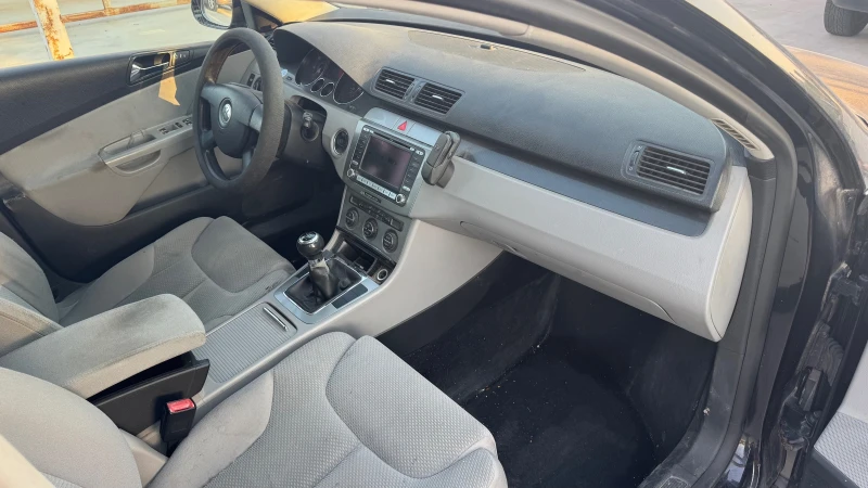 VW Passat  2.0TDI-140kc, снимка 11 - Автомобили и джипове - 51001527