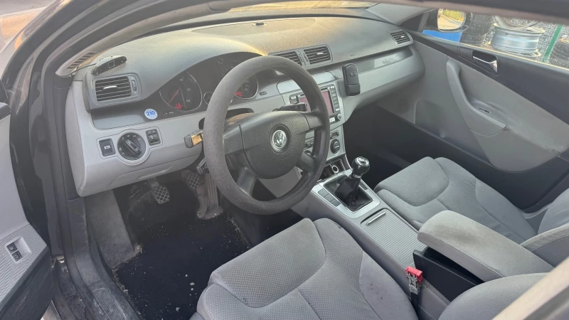 VW Passat  2.0TDI-140kc, снимка 10 - Автомобили и джипове - 51001527