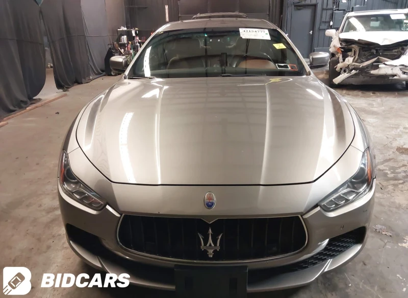 Maserati Ghibli SQ4, снимка 10 - Автомобили и джипове - 52127252