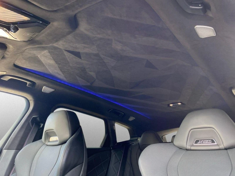 BMW XM V8 PLUG-IN HYBRID CARBON B&W HEAD UP 360 CAMERA, снимка 7 - Автомобили и джипове - 52203193