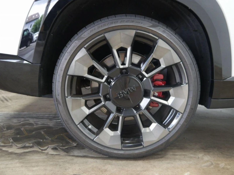 BMW XM V8 PLUG-IN HYBRID CARBON B&W HEAD UP 360 CAMERA, снимка 5 - Автомобили и джипове - 52203193