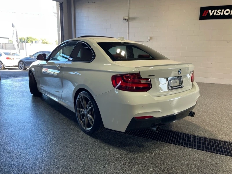 BMW 240 XDRIVE * * CARFAX * * АВТО КРЕДИТ * * , снимка 6 - Автомобили и джипове - 52644601