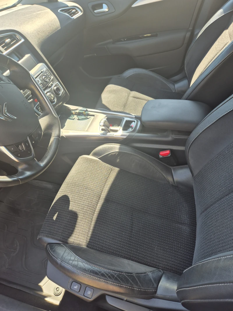 Citroen C4, снимка 7 - Автомобили и джипове - 53055395