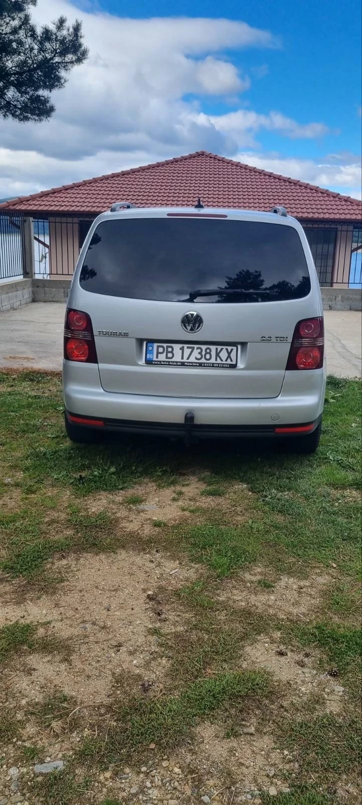 VW Touran 2.0 TDI 140 к.с., снимка 12 - Автомобили и джипове - 48337690