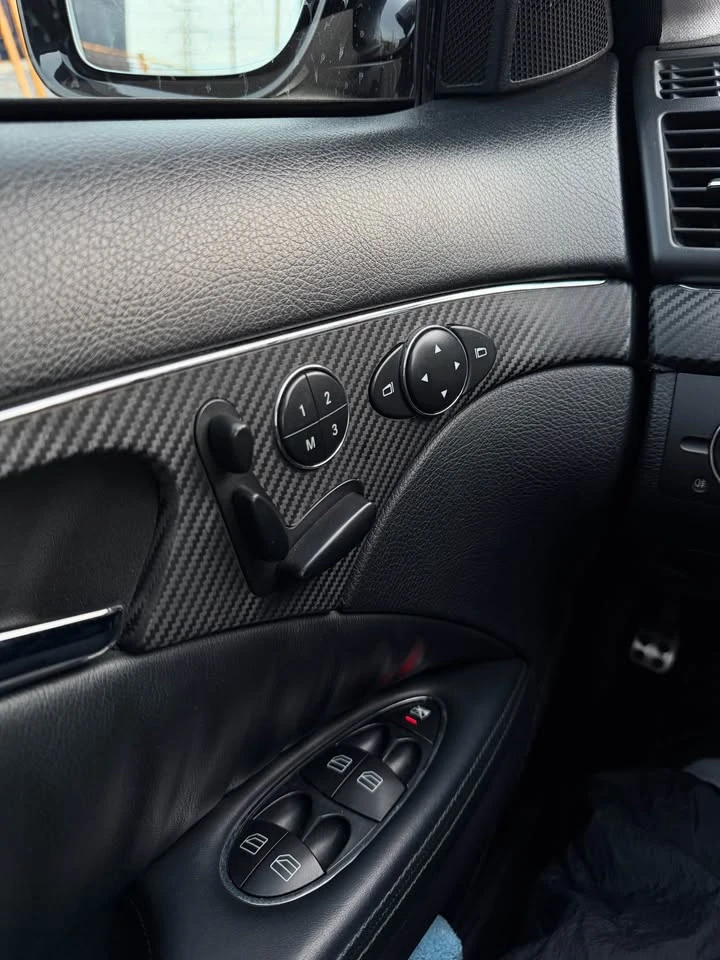 Mercedes-Benz E 63 AMG * HARMAN KARDON* CARBON LIPS* �������* ����*  | Mobile.bg � ����������� 10