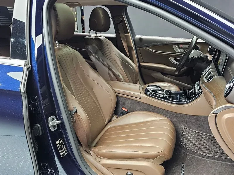Mercedes-Benz E 220 CDI Avantgarde - САМО 30% АВАНС!, снимка 11 - Автомобили и джипове - 55441750