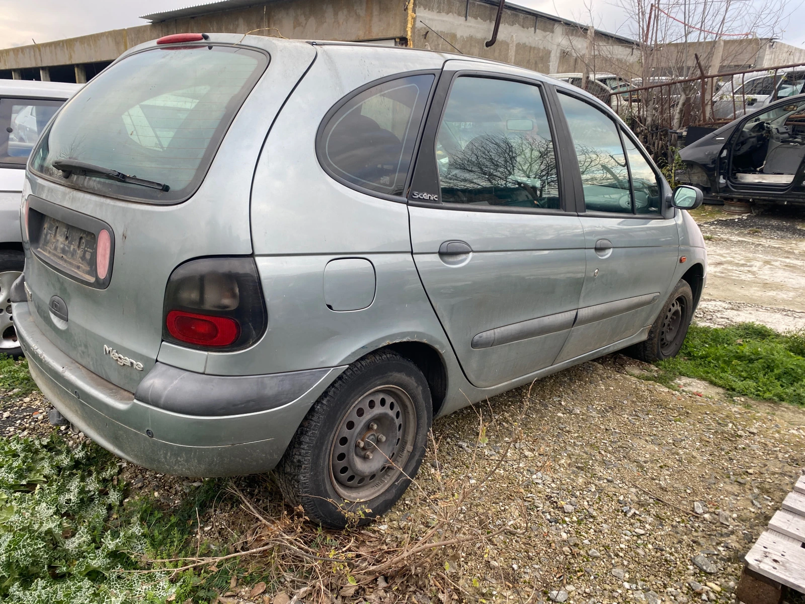 Renault Scenic 1.6 - изображение 6