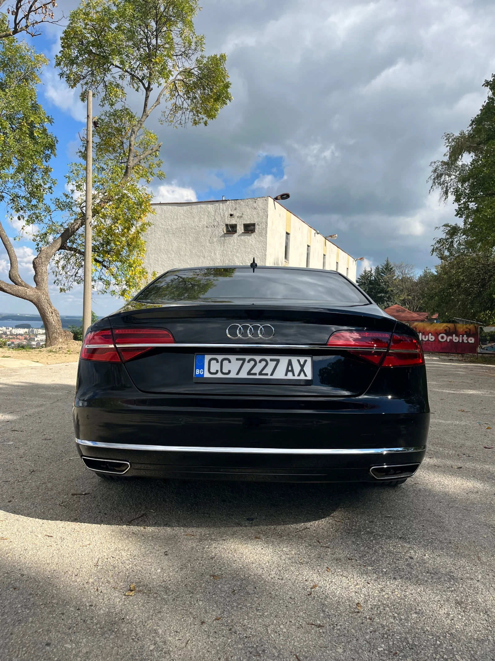 Audi A8 4.2 TDI - изображение 6