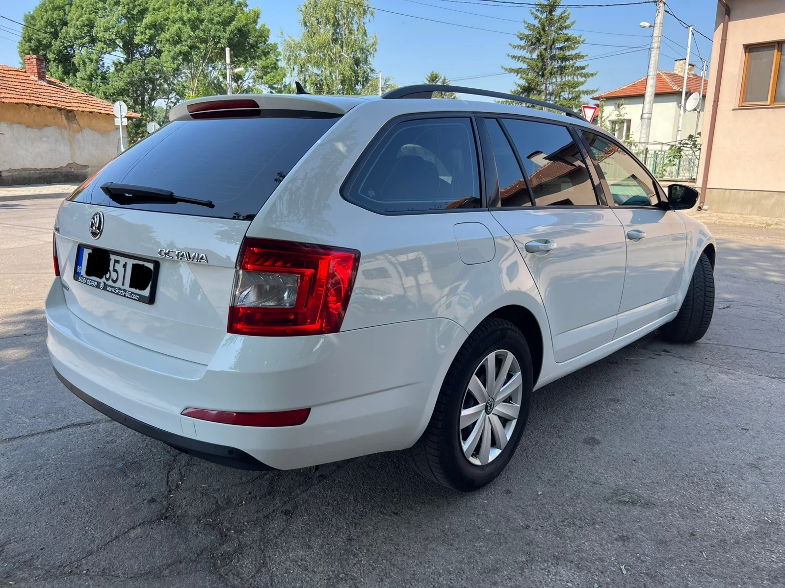 Skoda Octavia Автомат КАТО НОВА !!! Full  - изображение 4