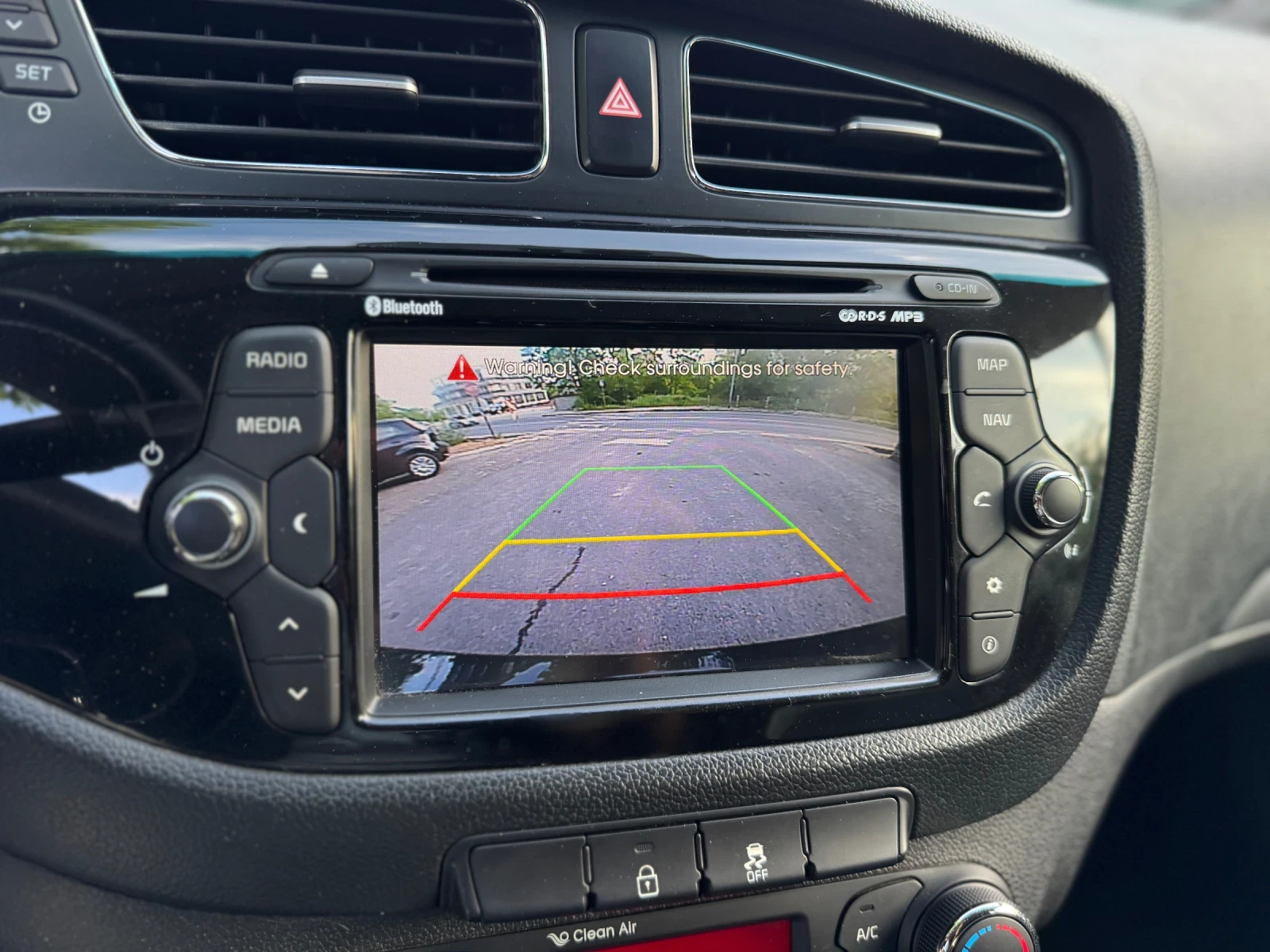Kia Ceed 1.6CRDI Exclusive - изображение 8