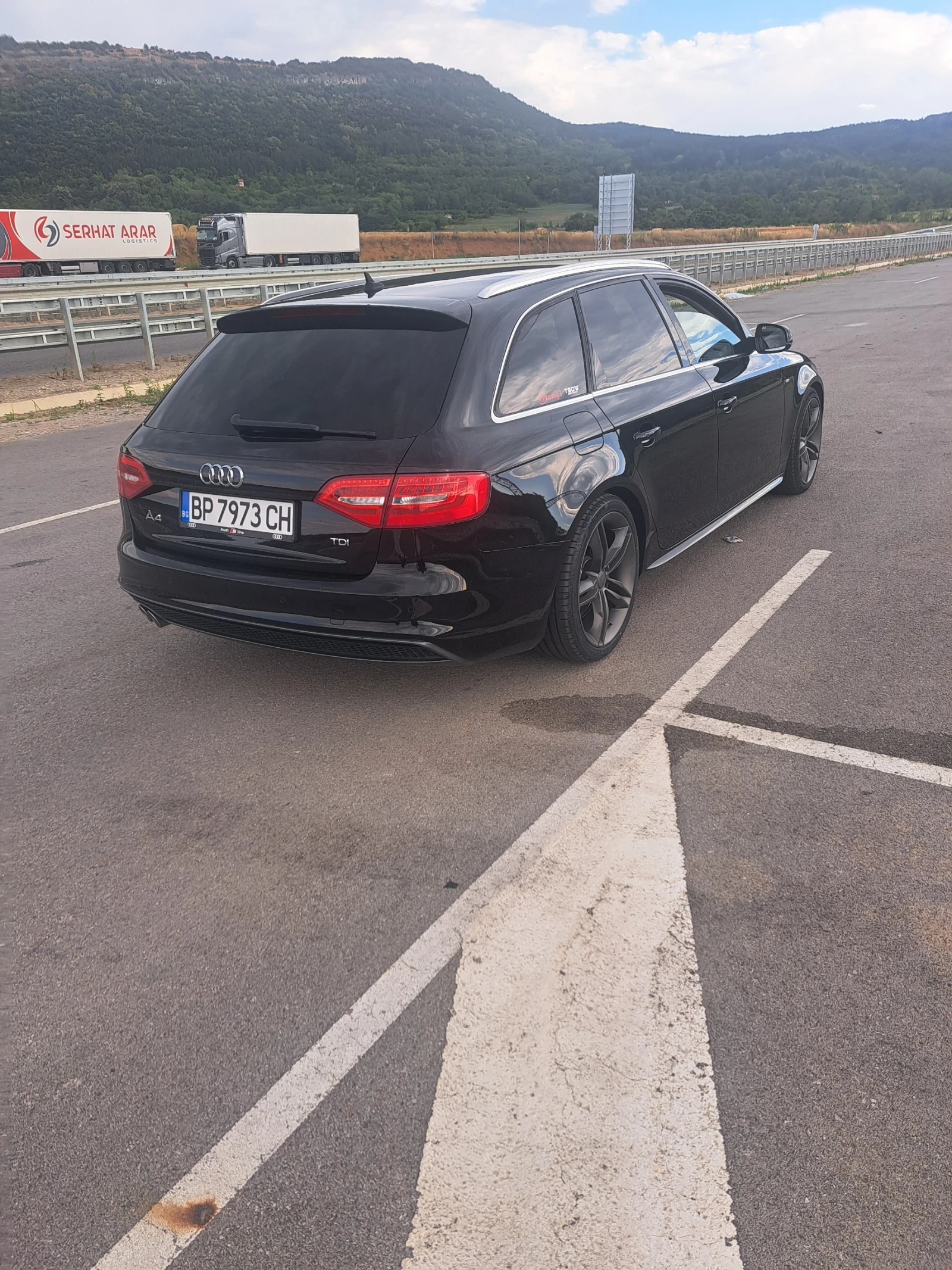Audi A4 2.0 - изображение 4