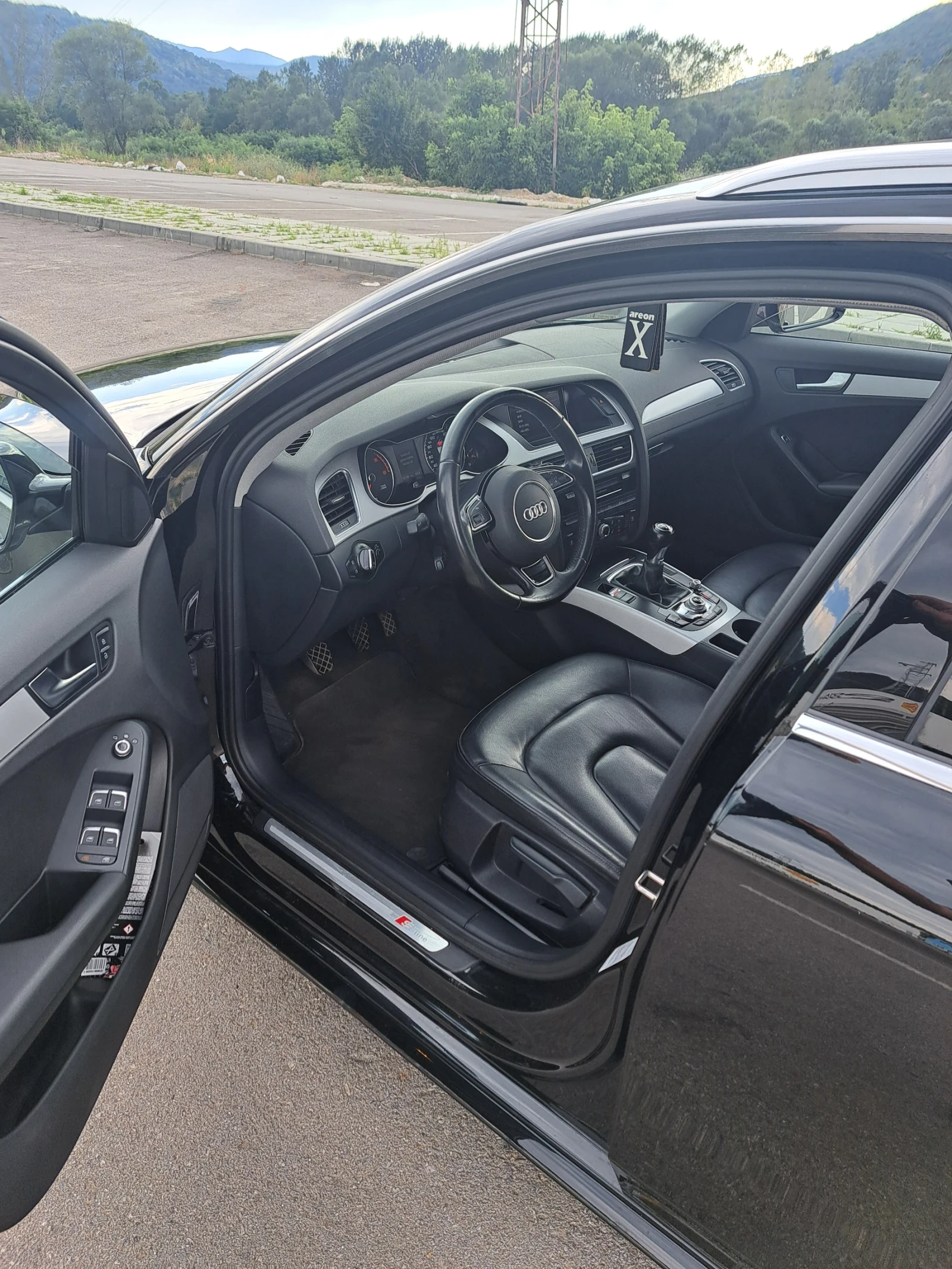 Audi A4 2.0 - изображение 7