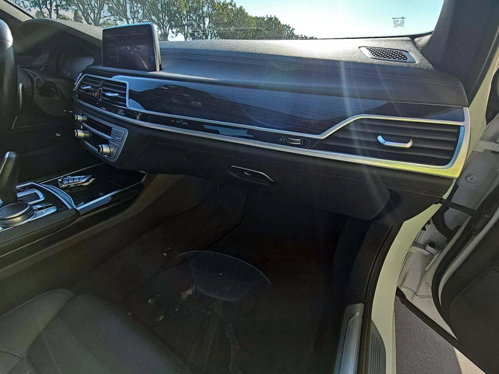 BMW 740 2020* M-PACK* BLACK OPTIC* PANO* * AMBIENT* H | Mobile.bg   11