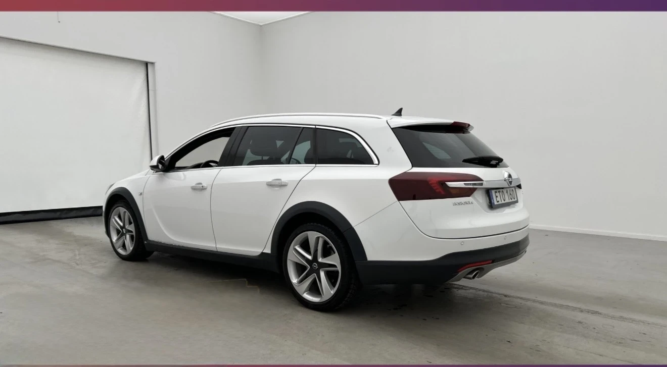 Opel Insignia 2.0CDT? SPORT TOURER - изображение 3
