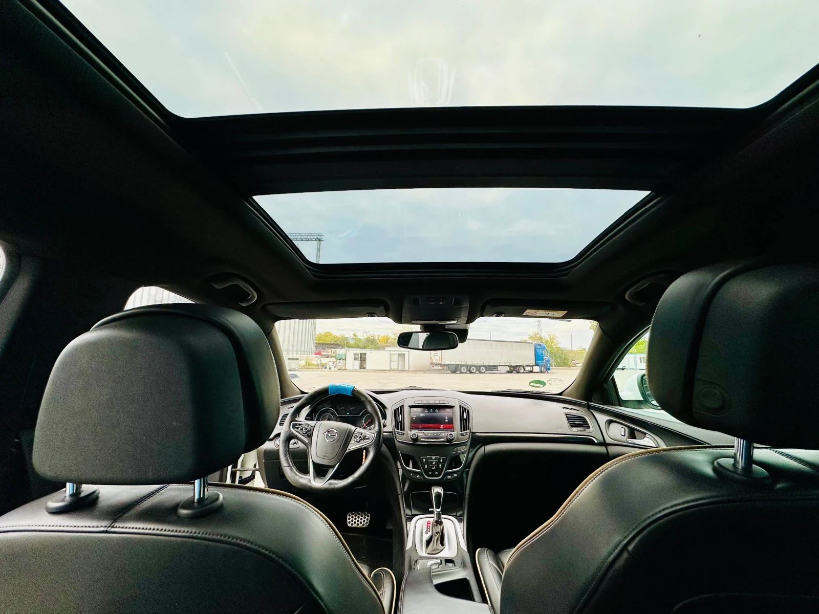 Opel Insignia 2.0BiTurboSPORT TOURER | Mobile.bg � ����������� 11