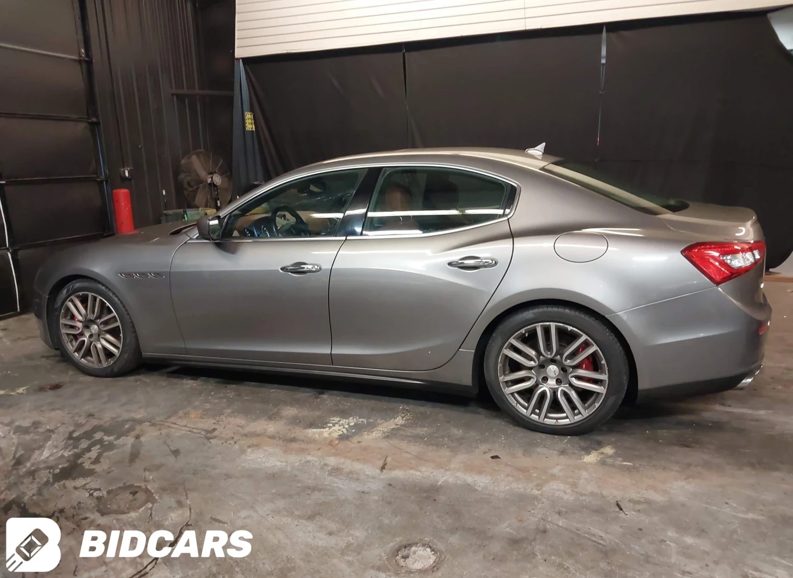 Maserati Ghibli SQ4 - изображение 9