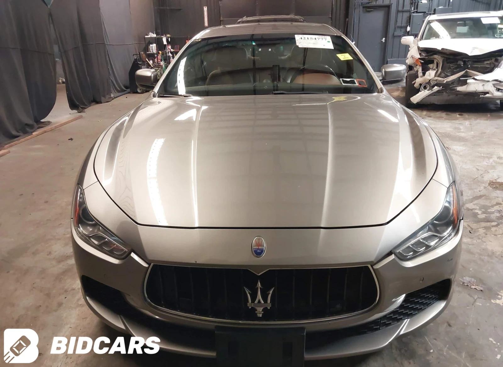 Maserati Ghibli SQ4 - изображение 10