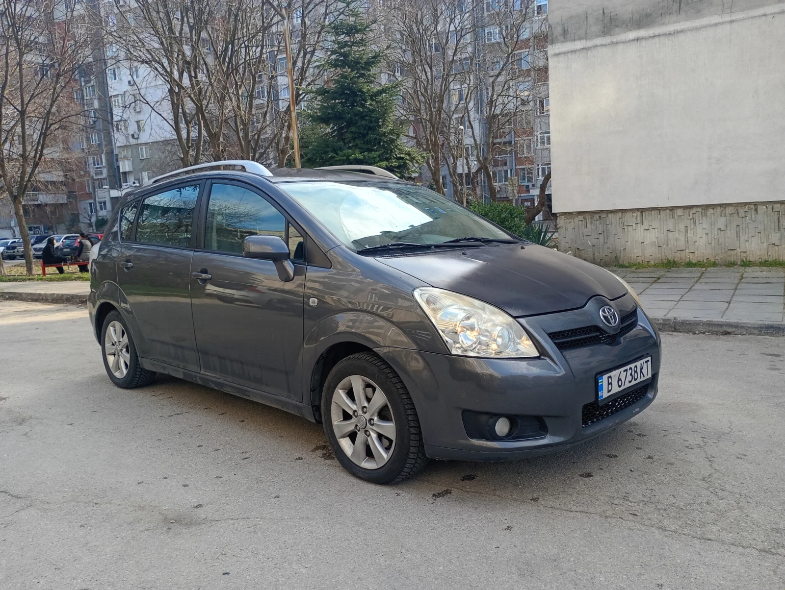 Toyota Corolla verso 1.8 Automatic 6+ 1 , снимка 3 - Автомобили и джипове - 53781156