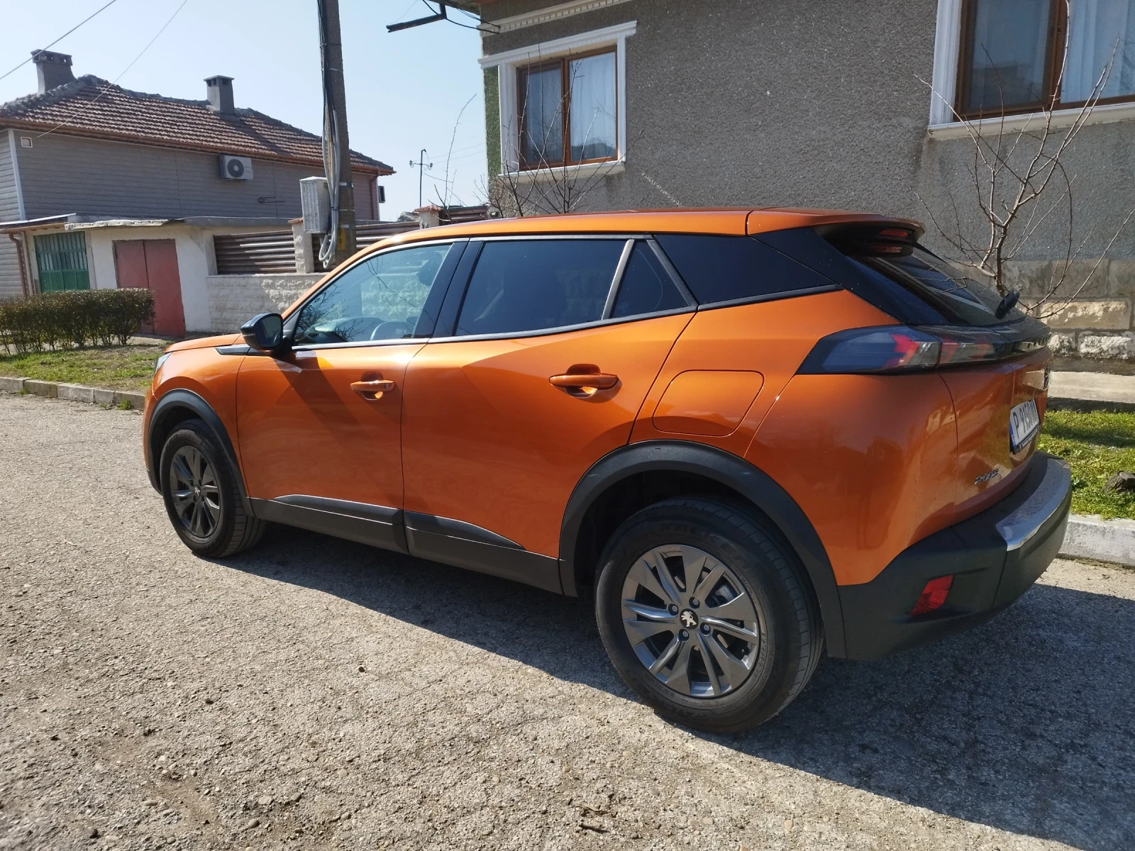 Peugeot 2008, снимка 2 - Автомобили и джипове - 53845565