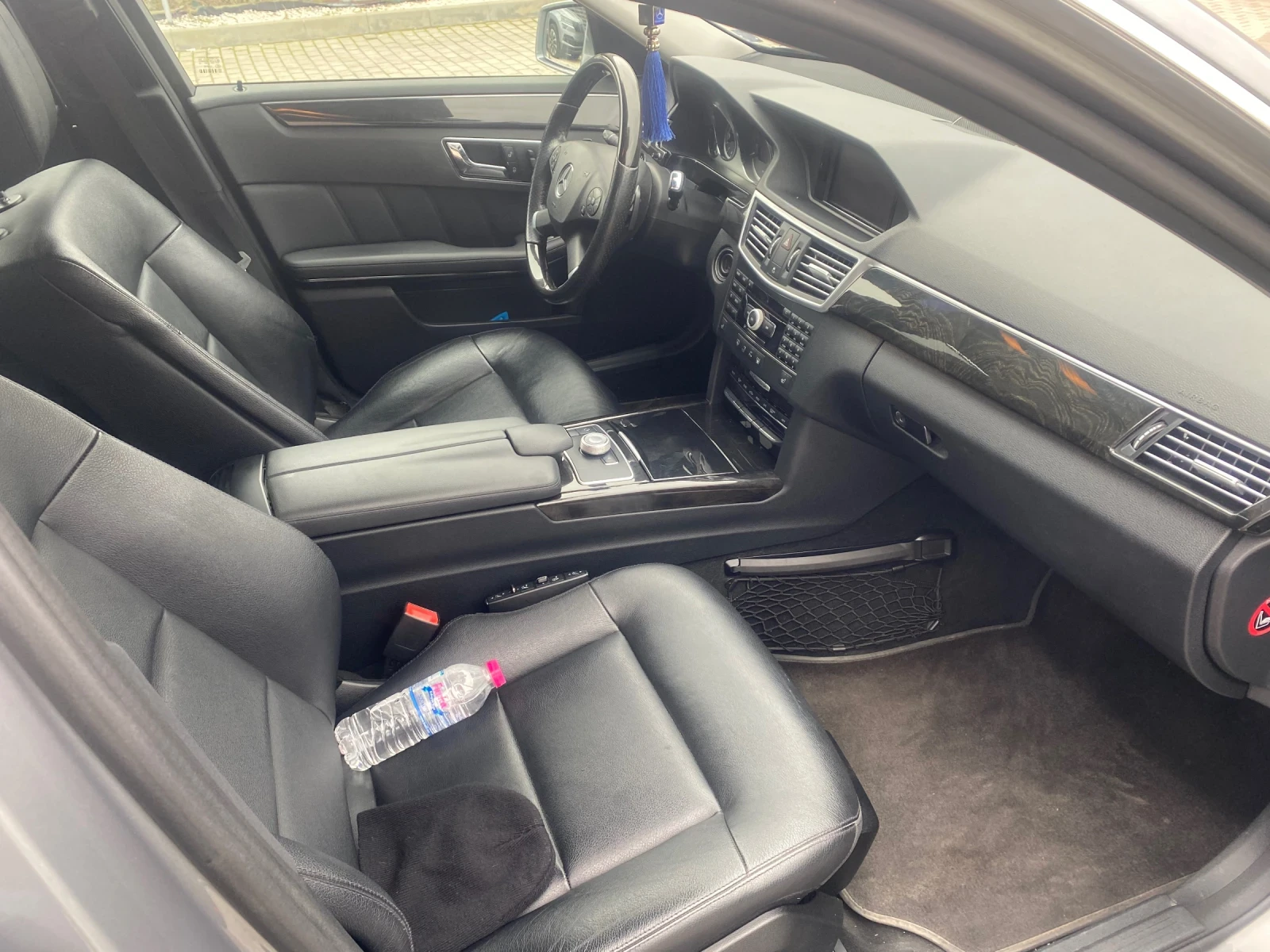Mercedes-Benz E 350 231к.с  Avantgarde, снимка 4 - Автомобили и джипове - 53993168
