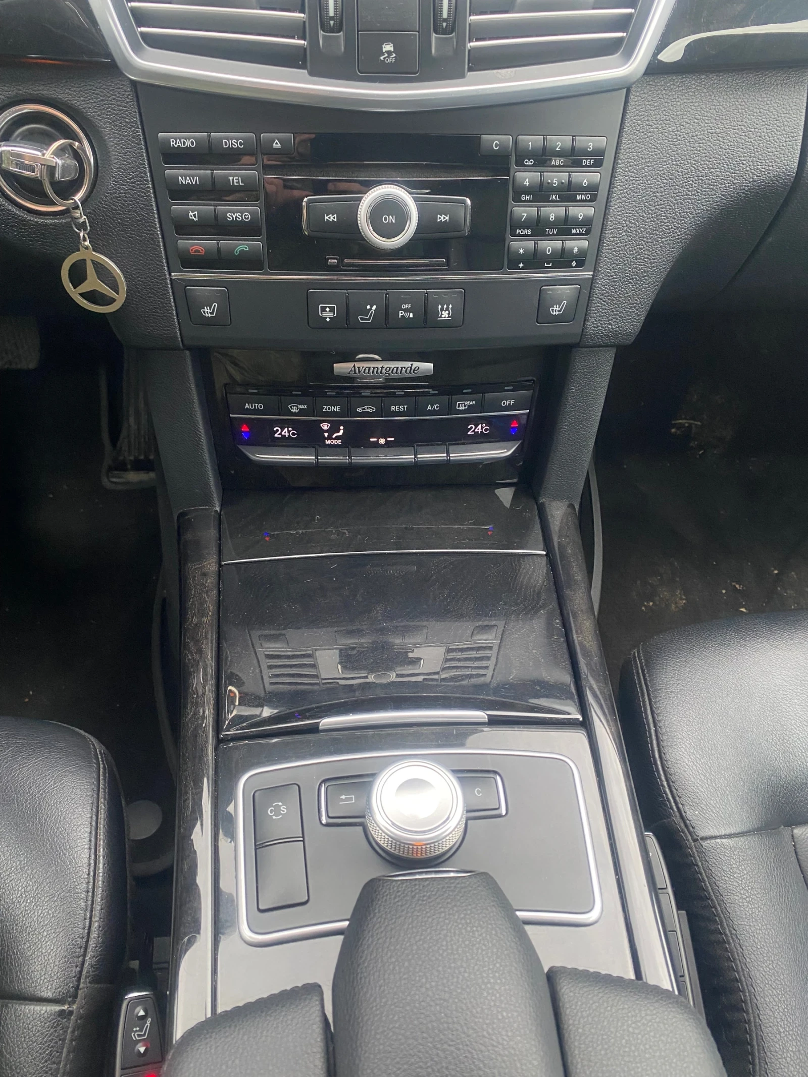 Mercedes-Benz E 350 231к.с  Avantgarde, снимка 10 - Автомобили и джипове - 53993168