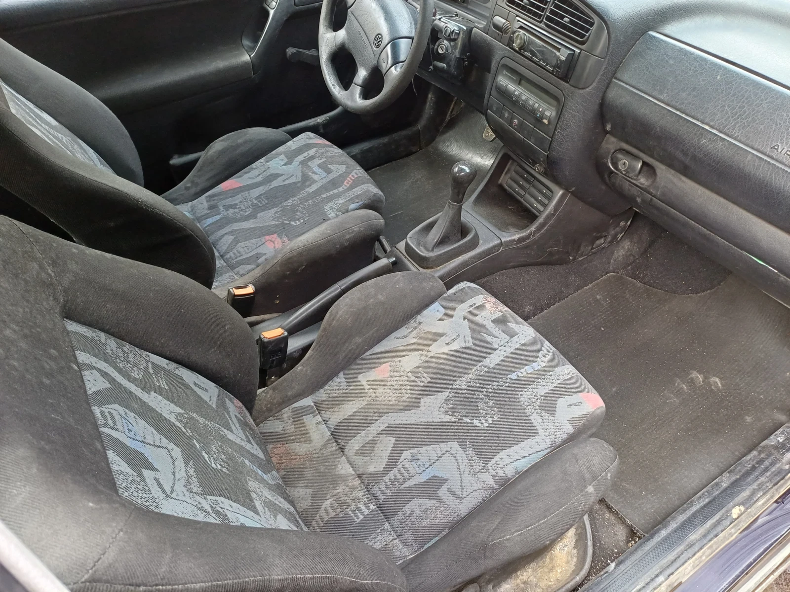 VW Golf, снимка 8 - Автомобили и джипове - 54184500