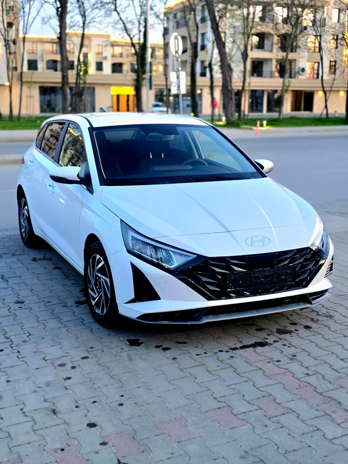 Hyundai I20  Hyundai I20 T-GDI | 48V Hybrid  Нов Full Full