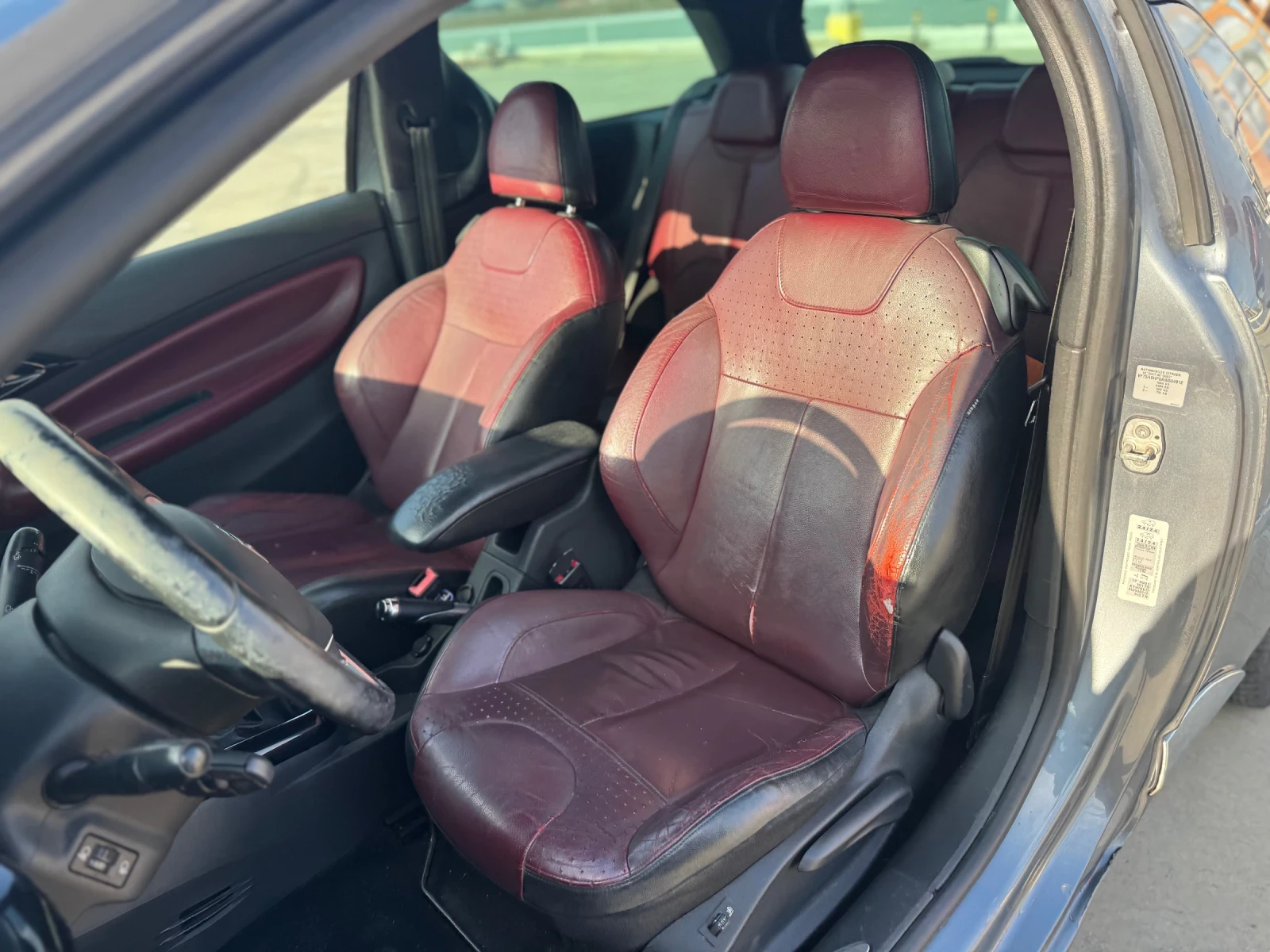 Citroen DS3 1.6 HDI, снимка 9 - Автомобили и джипове - 54317414