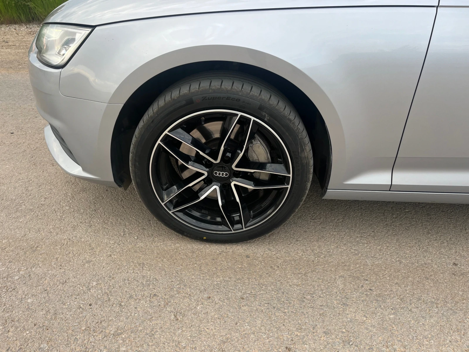 Audi A4 3.0tdi, снимка 6 - Автомобили и джипове - 54497817