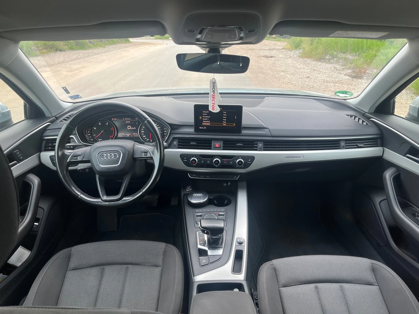Audi A4 3.0tdi, снимка 7 - Автомобили и джипове - 54497817
