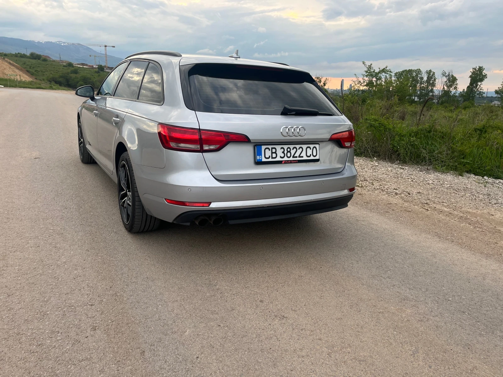 Audi A4 3.0tdi, снимка 3 - Автомобили и джипове - 54497817