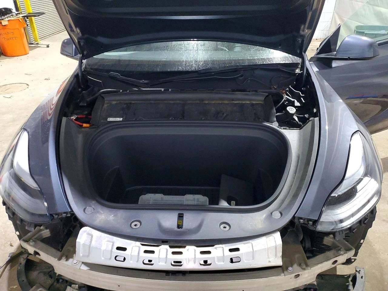 Tesla Model Y, снимка 11 - Автомобили и джипове - 54663751