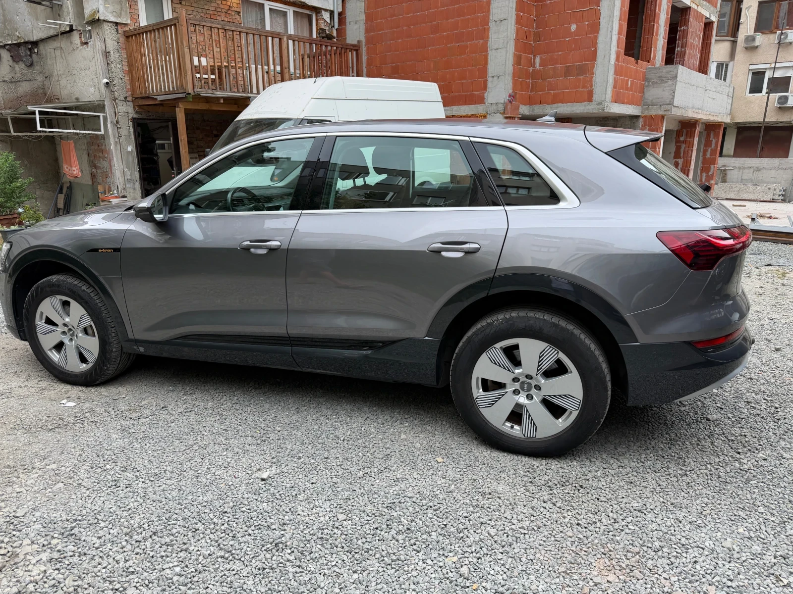 Audi E-Tron 55, снимка 2 - Автомобили и джипове - 54702769
