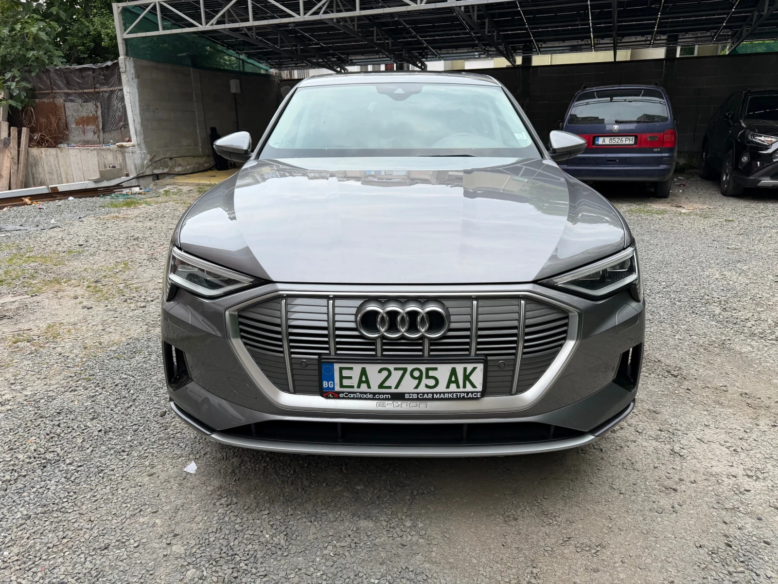 Audi E-Tron 55