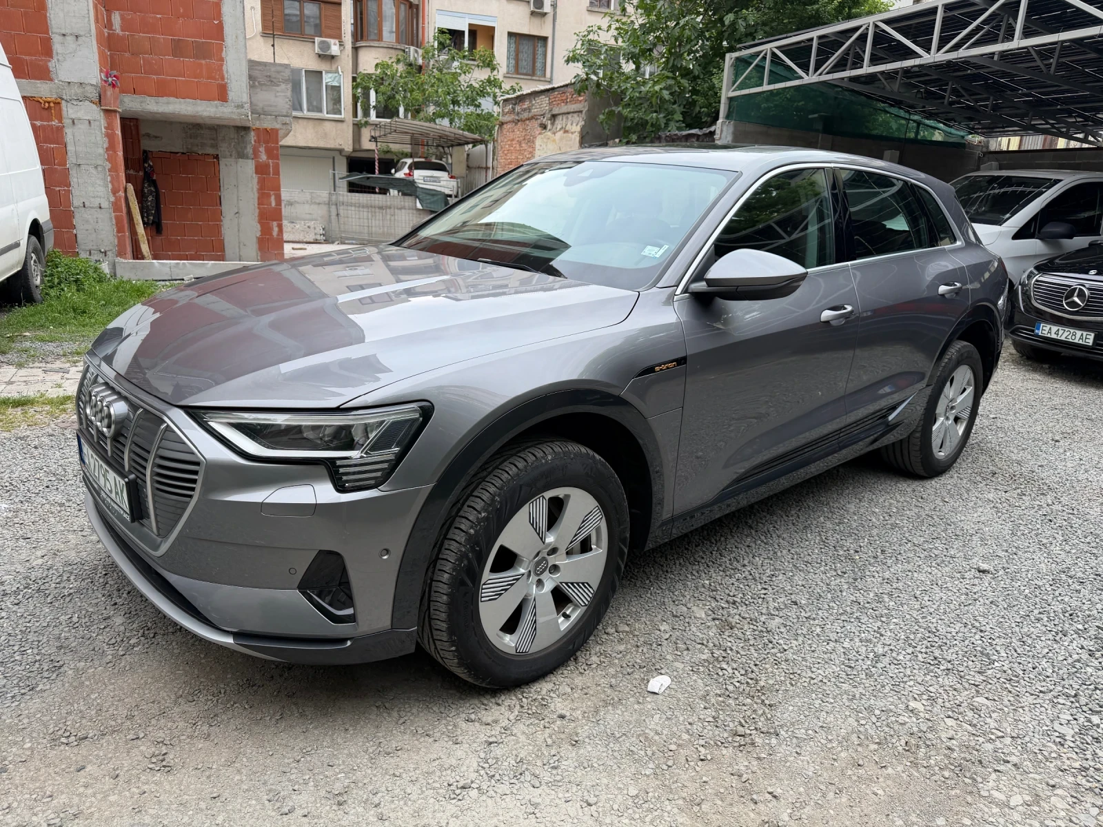 Audi E-Tron 55, снимка 3 - Автомобили и джипове - 54702769
