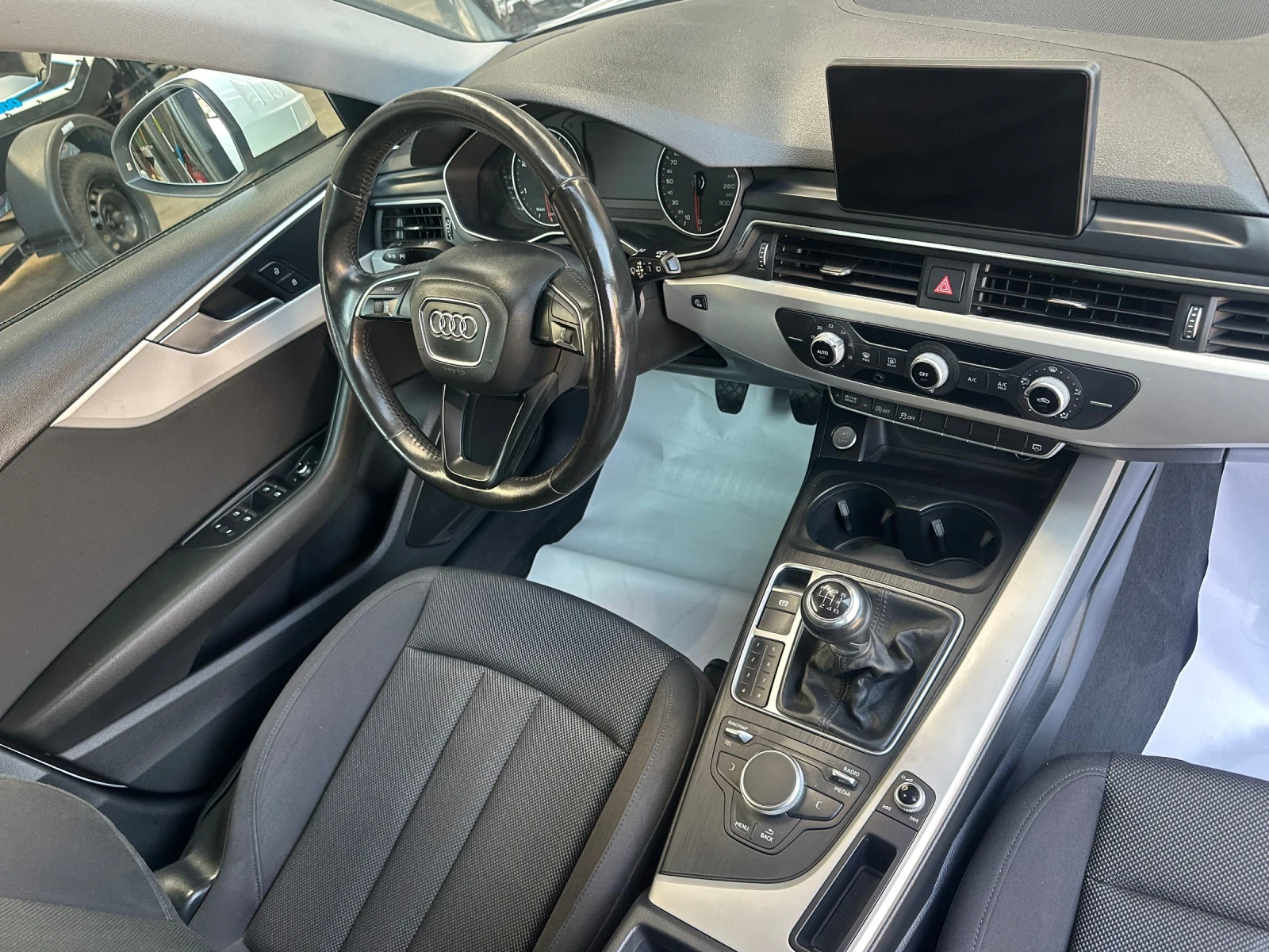 Audi A4 2, 0tdi 150kc Business Sport Cep.История, снимка 11 - Автомобили и джипове - 54894318