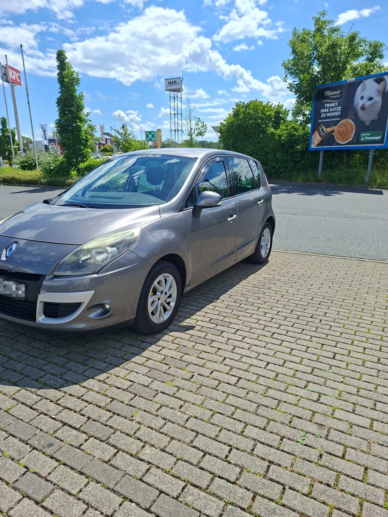 Renault Scenic, снимка 2 - Автомобили и джипове - 55266179