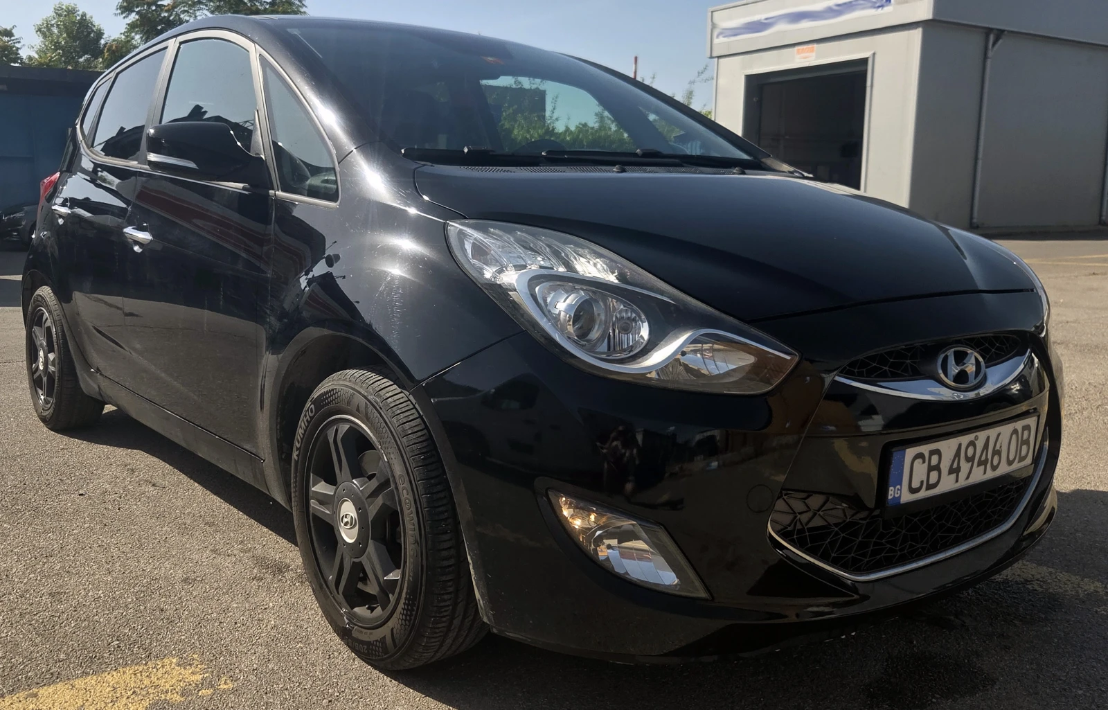 Hyundai Ix20 ПЕРФЕЙТНА, KeyLess, Панорма, Navi, снимка 5 - Автомобили и джипове - 55645929