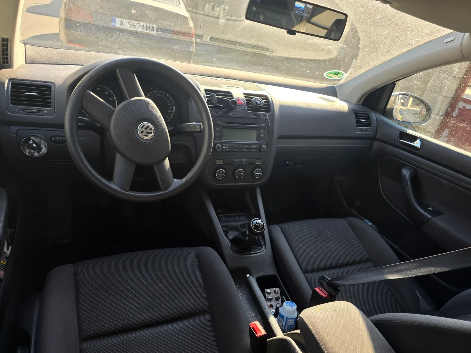 VW Golf, снимка 5 - Автомобили и джипове - 55838359