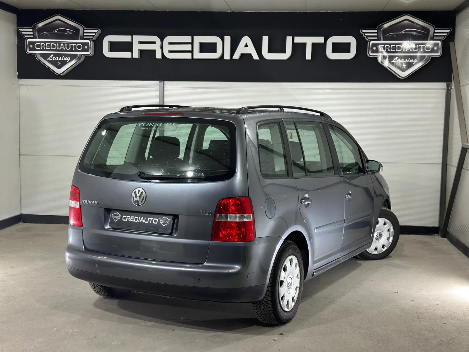 VW Touran, снимка 6 - Автомобили и джипове - 56199030