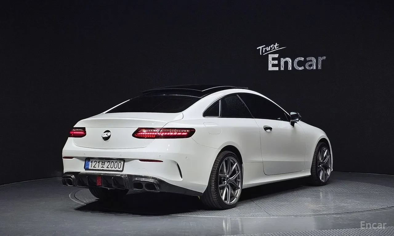 Mercedes-Benz E 450 4MATIC, снимка 2 - Автомобили и джипове - 56212128