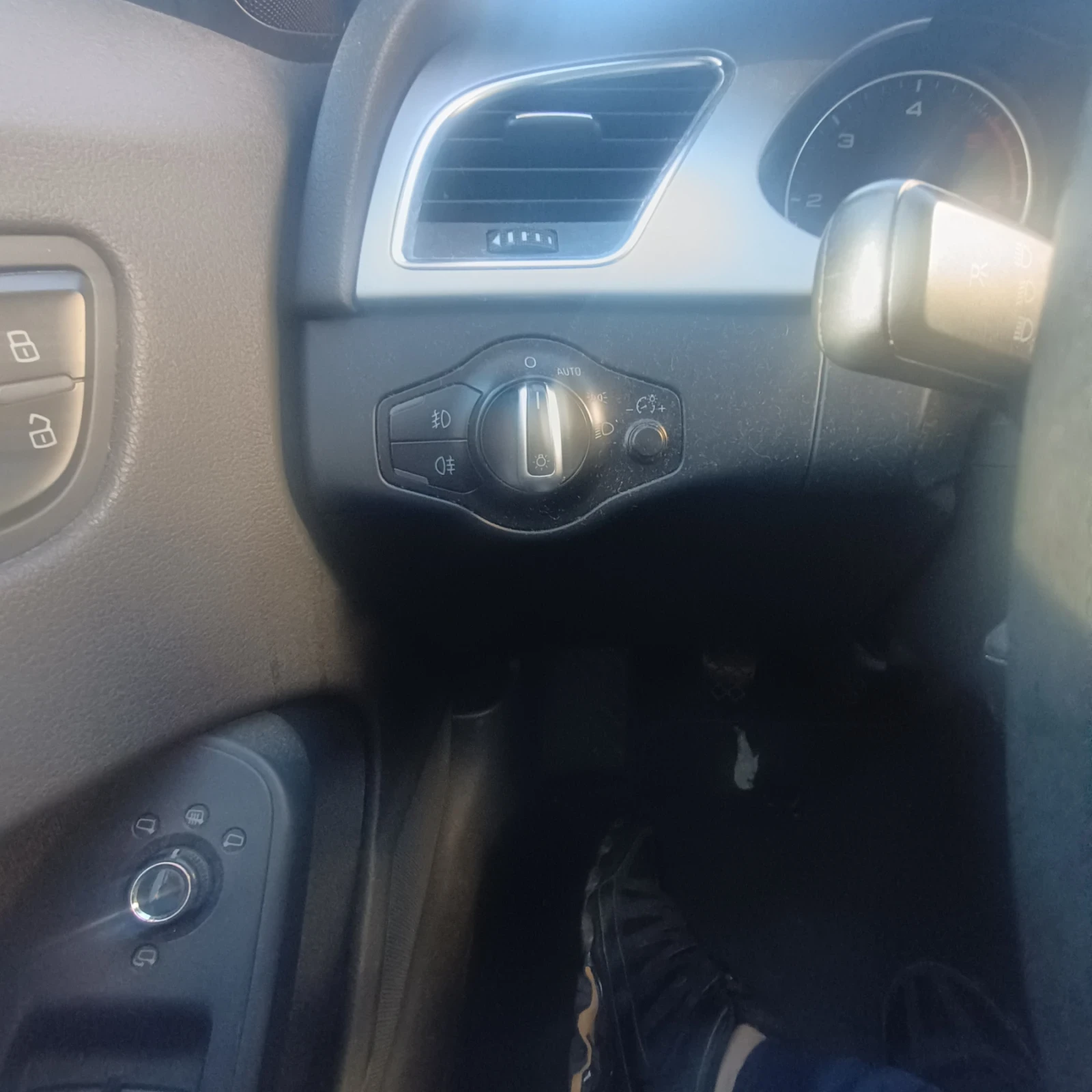 Audi A4 2.0 TDI Quattro , снимка 13 - Автомобили и джипове - 56361771
