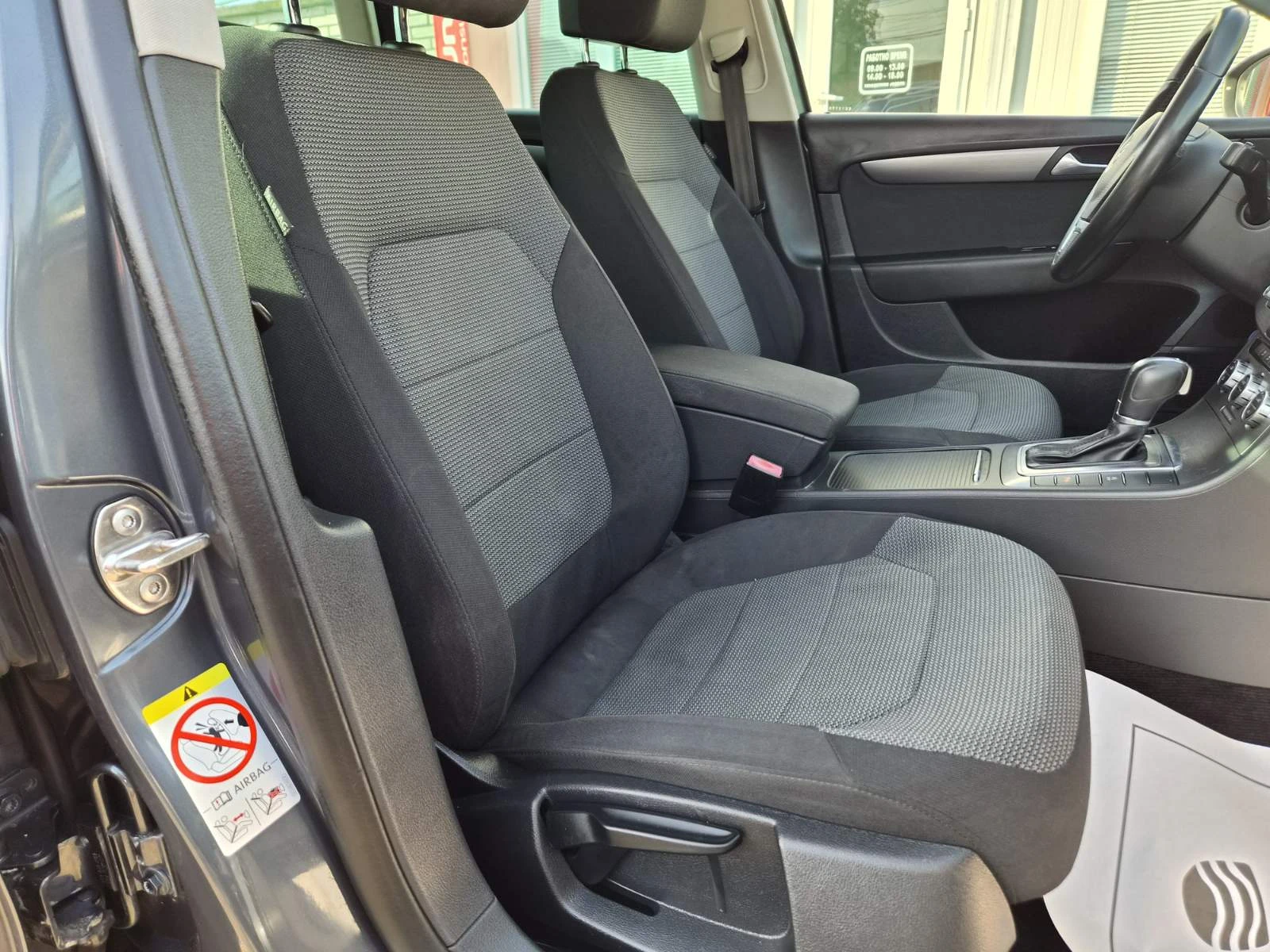 VW Passat DSG-2014г, снимка 12 - Автомобили и джипове - 56396643