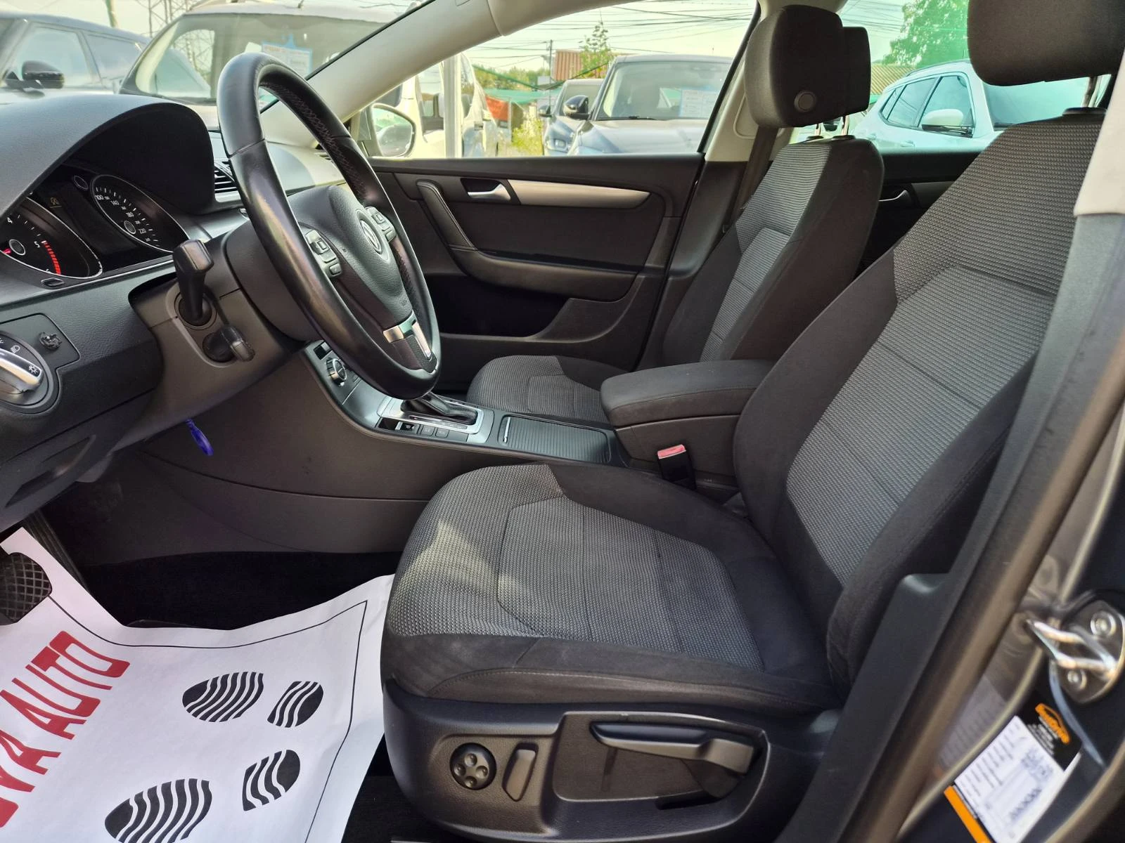 VW Passat DSG-2014г, снимка 7 - Автомобили и джипове - 56396643