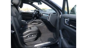 Porsche Cayenne * ДИСТРОНИК* KEYLESS* КОЖА* ПАНО* , снимка 9