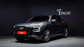 ������ Audi Q8